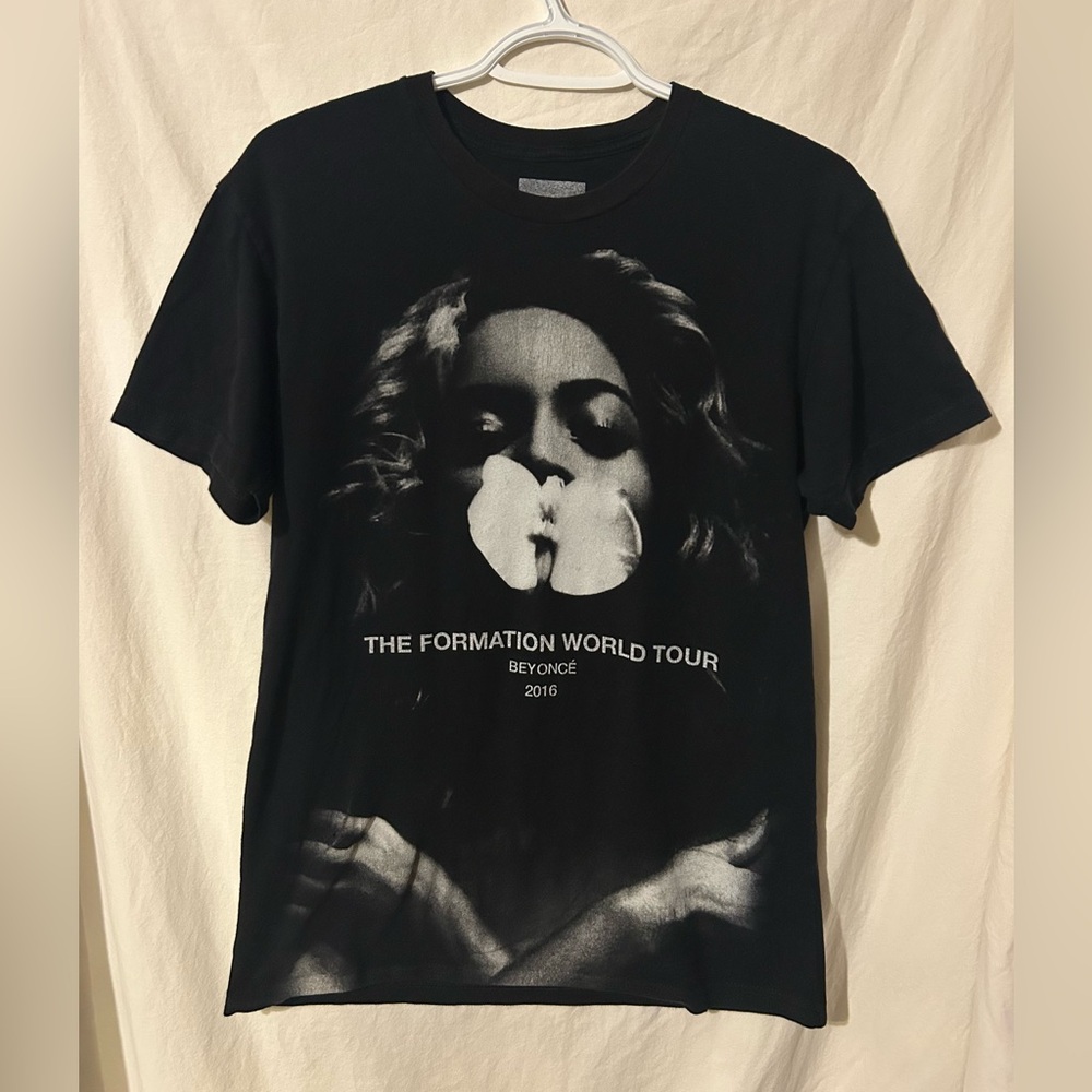 2016 Beyoncé Formation World Tour Graphic Black Tee